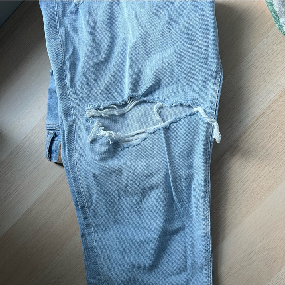 Amens ripped jeans